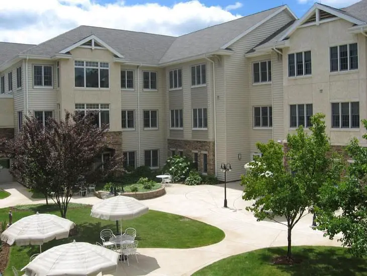 courtyard manor nursing home lafayette